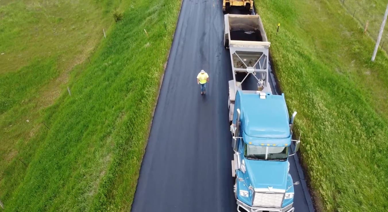 Drone provides bird’seyeview of roadway project in Moody County IMEG